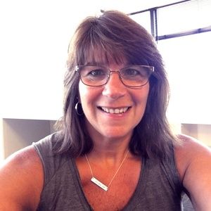 Meet your Posher, Karen